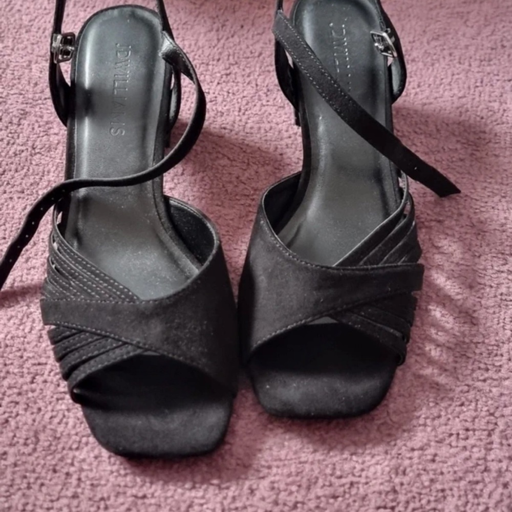 Elegant Black Strappy Heels